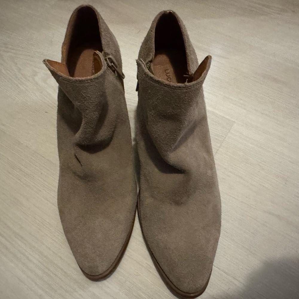 Lucky Brand Tan Ankle Boots